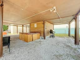 Canal Front, Kayak, Paddle Board, Hot Tub, Convenient Location - Image 2