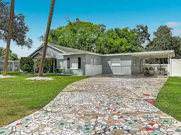 Palmetto Beach Compound. Pool. 4 Apartments - Image 3